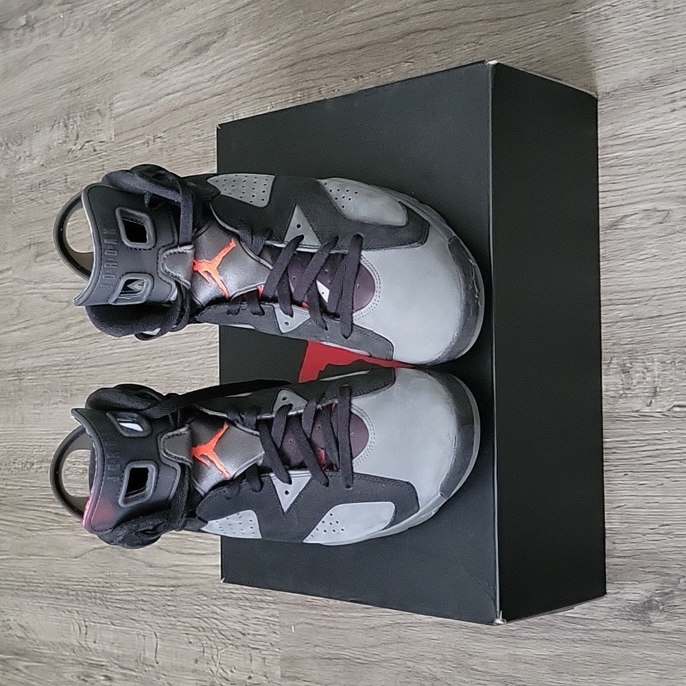 Jordan 6 Paris sz11.5 USED